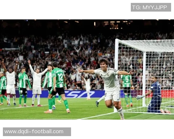 欧联杯精彩对决皇马狂胜尤文图斯四球引爆全场激情瞬间回顾