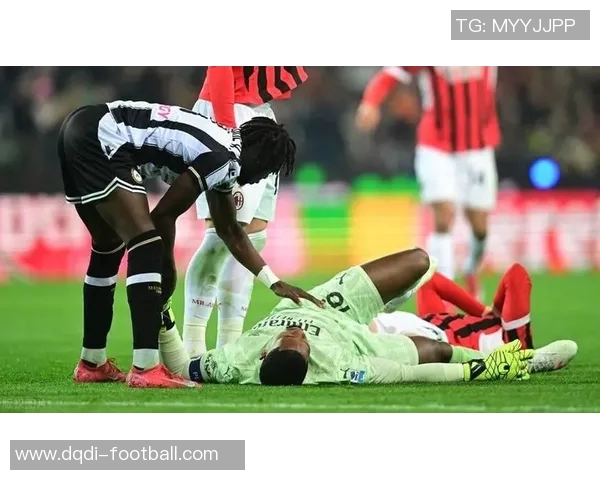 英超激情对决巴萨逆转AC米兰绝杀瞬间引发争议判罚全场沸腾