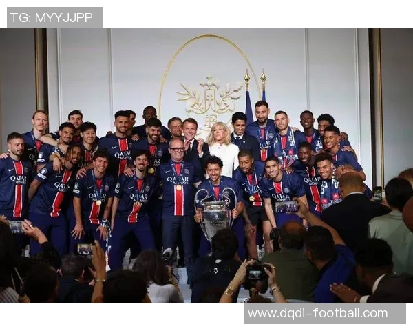 德甲激战：马竞狂胜巴黎圣日耳曼五球大捷引发全场轰动